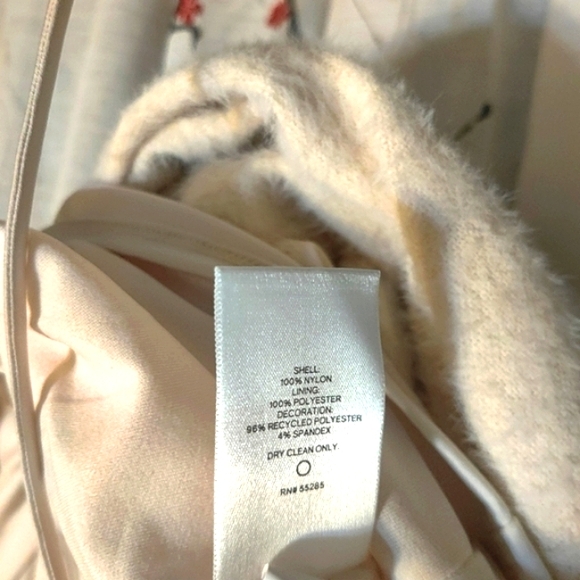 5/$50 EUC Express Open Back Faux Fur Mini Dress Ivory With Necklace - Picture 6 of 7